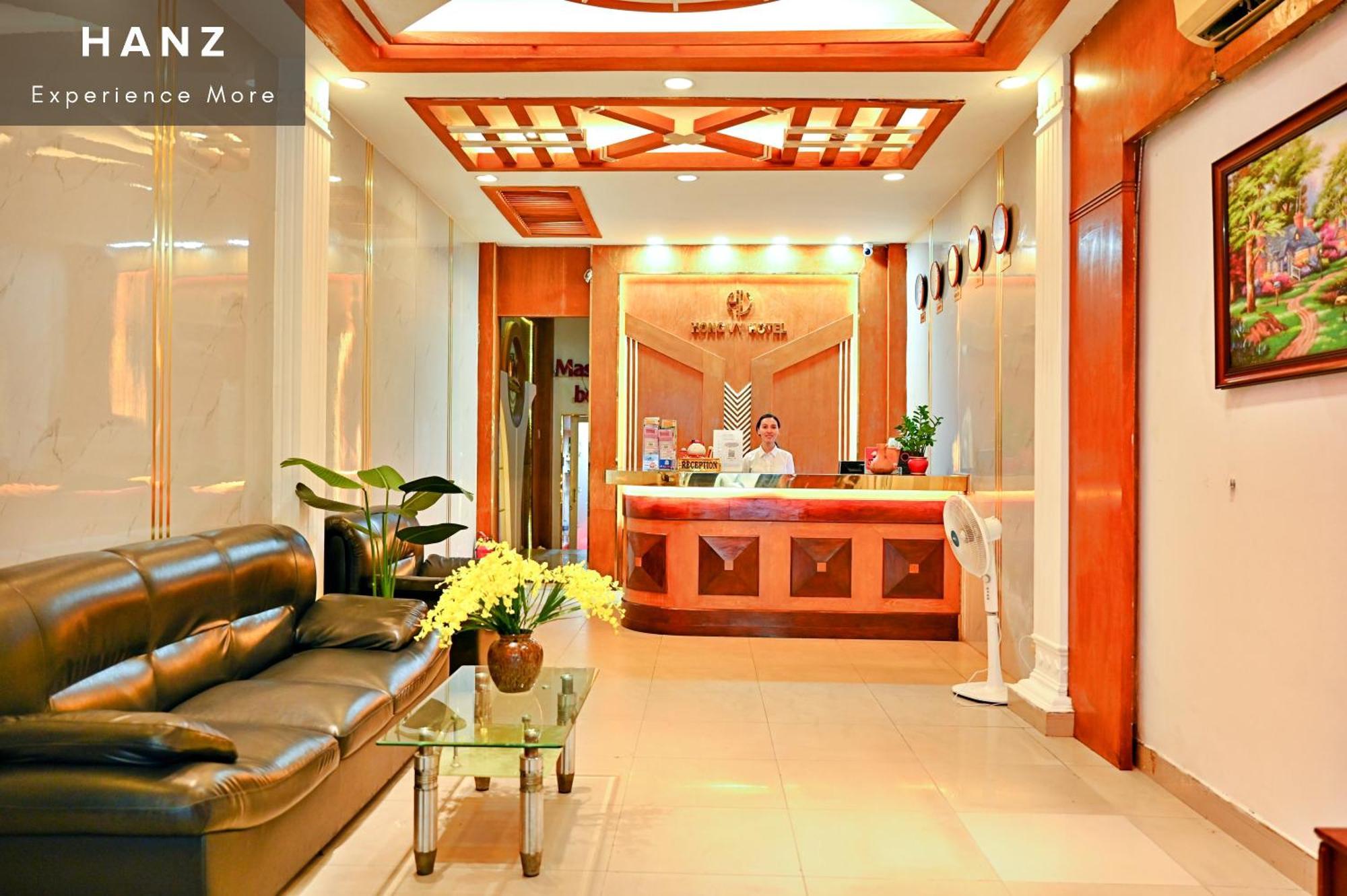 Cosmo Central Hotel Hô Chi Minh-Ville Extérieur photo